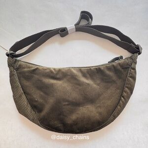 Uniqlo Corduroy Round Mini Shoulder Bag